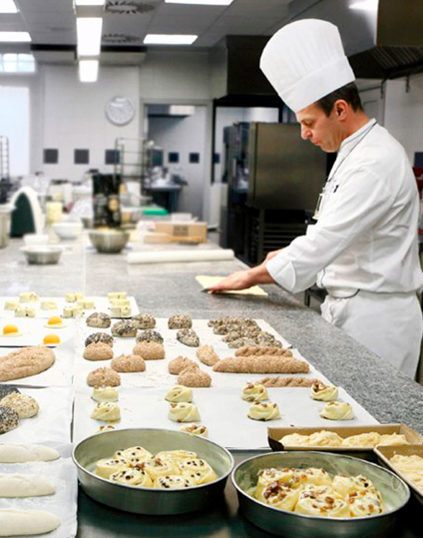 Hornos y Aceros Mini Max Venta de equipo para panadería, repostería, refrigeración, cafeterías y mucho más